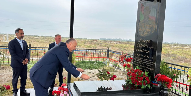 Ucar rayonunda Vətən müharibəsində şəhid olan Təbriz Bəkirovun ildönümü ilə əlaqədar məzarı ziyarət olundu